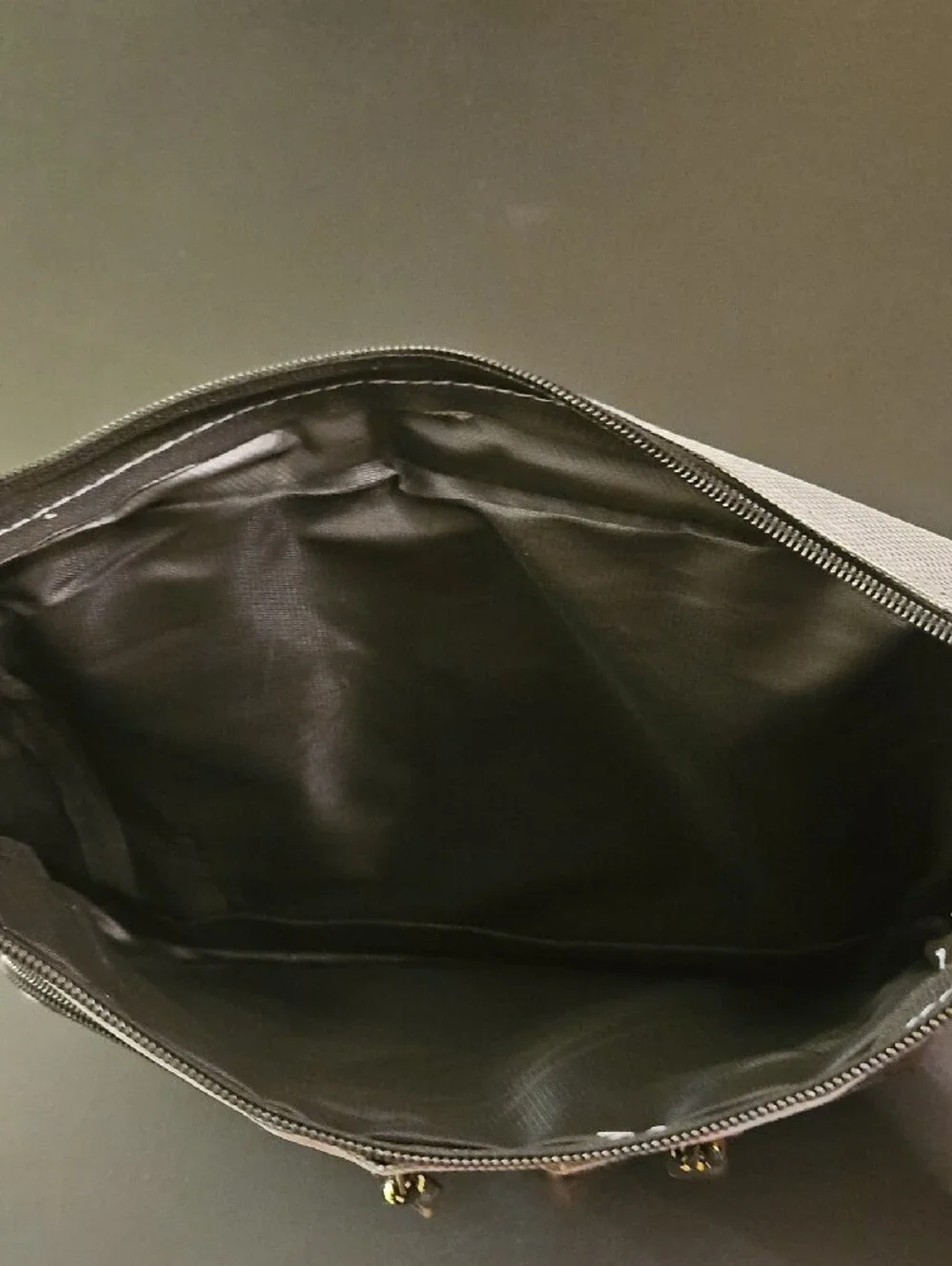 Unbranded Grey Messenger Bag